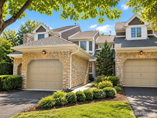 51 Briarwood Ct