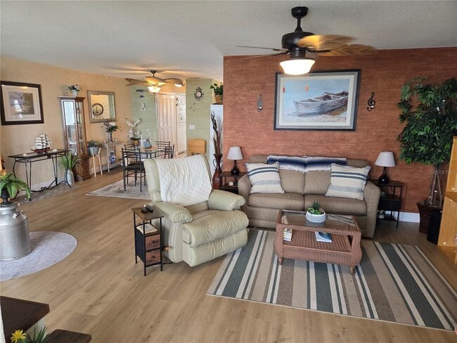 Photo - 7 Dunoon Pl Unit 309