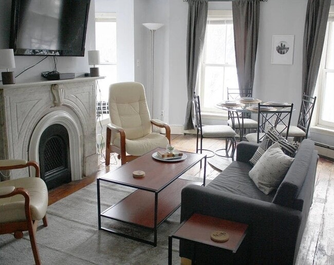 Photo - 231 Shawmut Ave Unit 1