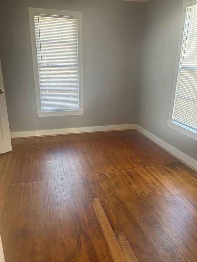 Photo - 1009 W 47th St Unidad A