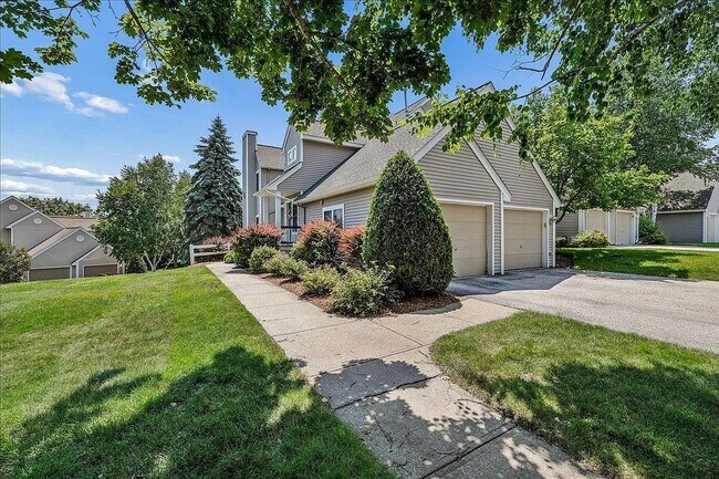 11 Edward Cir