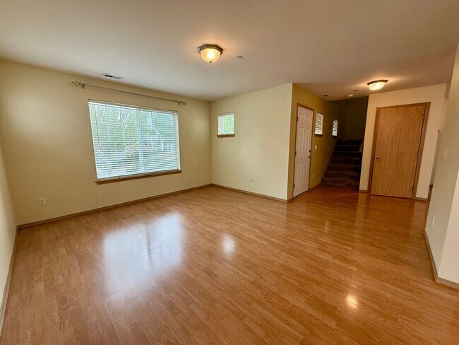 Photo - 3 Bed DuPont Home for Rent