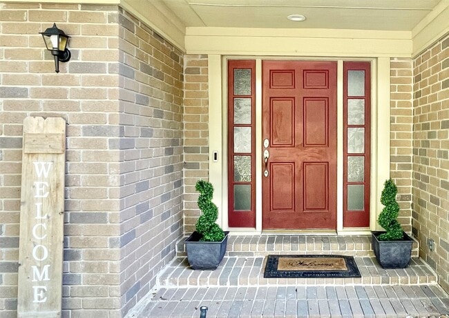 Photo - 7 Windledge Pl
