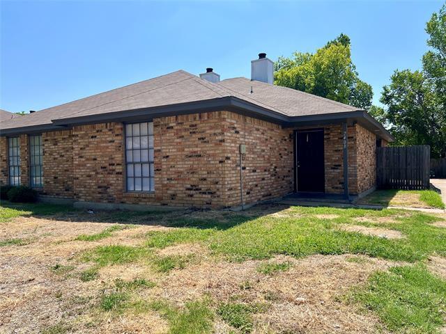 Building Photo - 2408 Indigo Ln