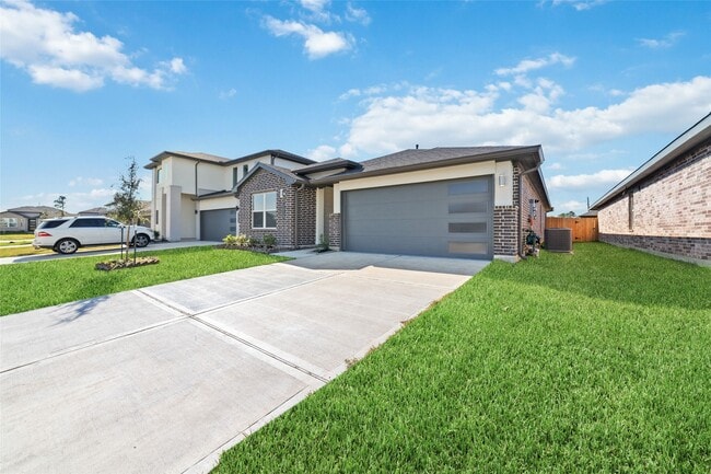 Photo - 7010 Fleetwood Crescent Wy