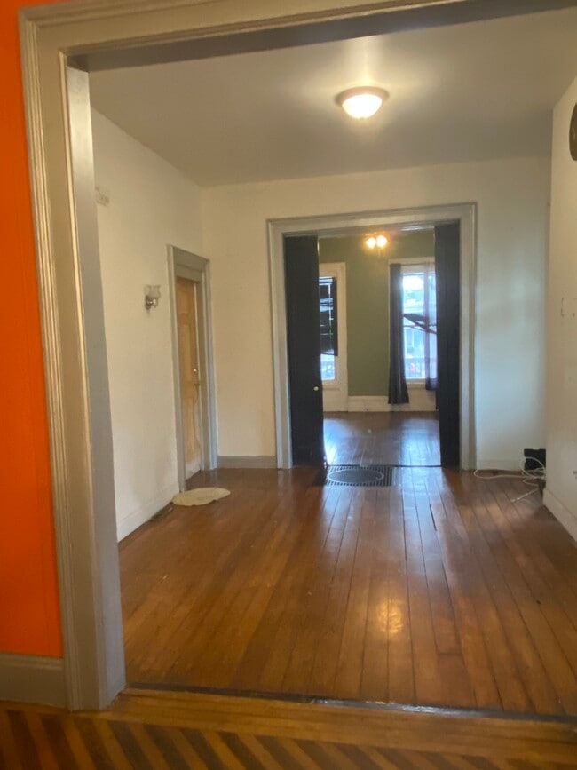 Photo - 26 Park Pl Unit 1