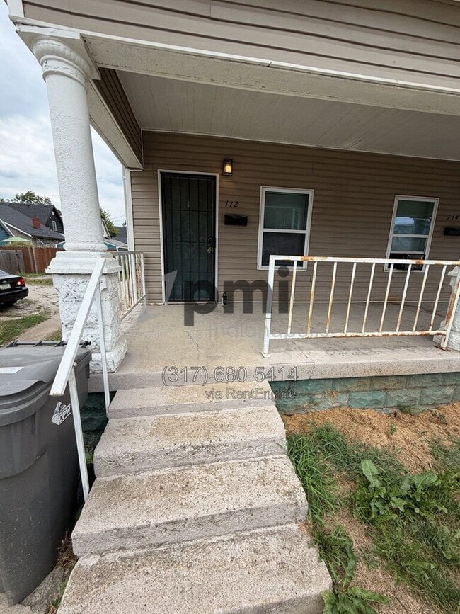 Photo - 112 Adler St
