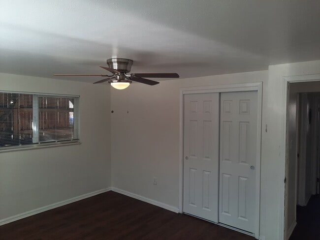 Photo - 2 bedroom 1 bath | Near downtown Golden | Lots of natural light | Unidad 1409 Utah St  A
