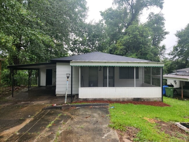 Building Photo - 2939 Gleason Ave