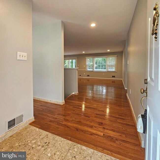 Building Photo - 7777 Turlock Rd Rental