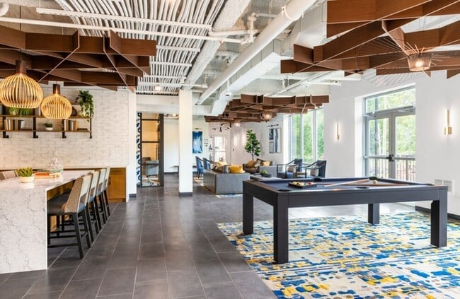 Resident Lounge - Terrain on the Parkway Rental