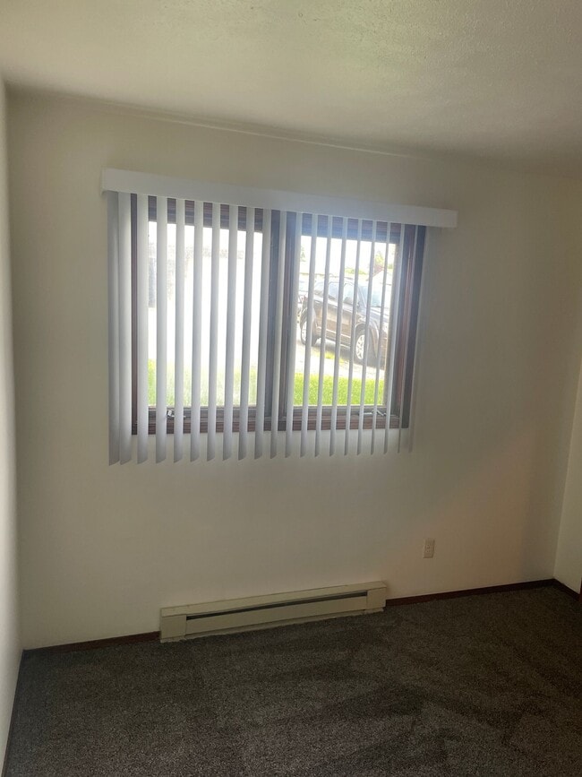 Photo - Immaculate Updated 2 Bedroom 1 bathroom