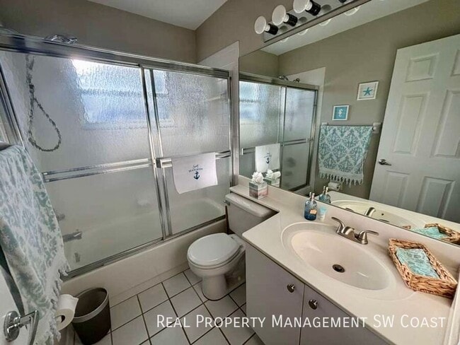 Photo - 541 Windsor Sq Unidad APT 201