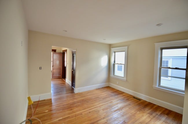 41 Gardena St Unit 1