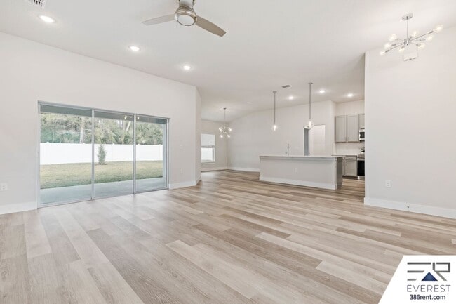 Photo - FULLY FENCED, UPGRADED 3/2/2 IN DESIRABLE PINE GROVE