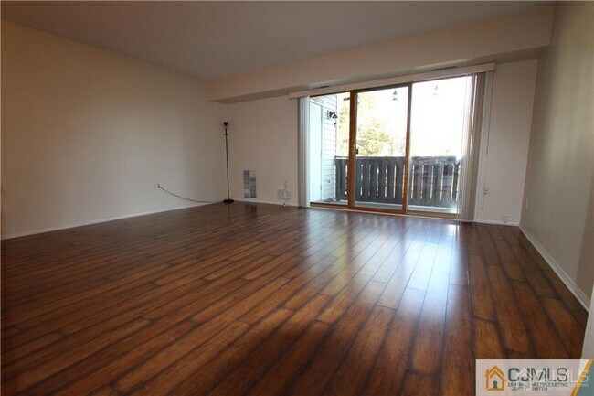 Photo - 2315 Aspen Dr