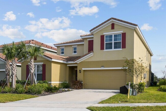 7704 Oakmoss Loop