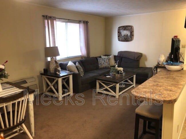 Photo - 1665 6th Ave Unidad 21