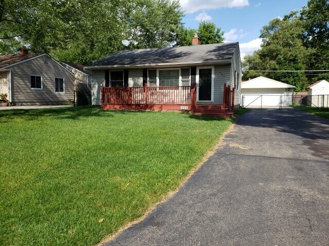 Photo - 465 Rivard Blvd House