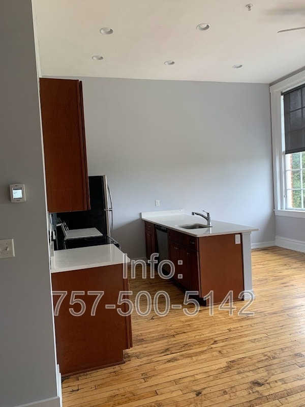 Photo - 2415 Ballentine Blvd Unit 205