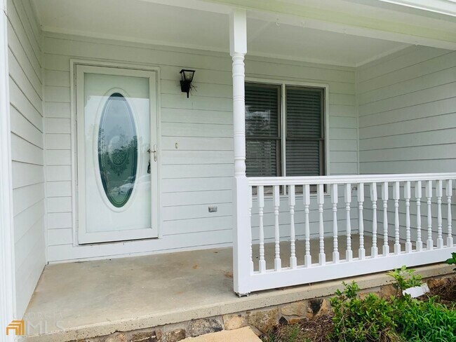 Photo - 61 Garden Hills Dr