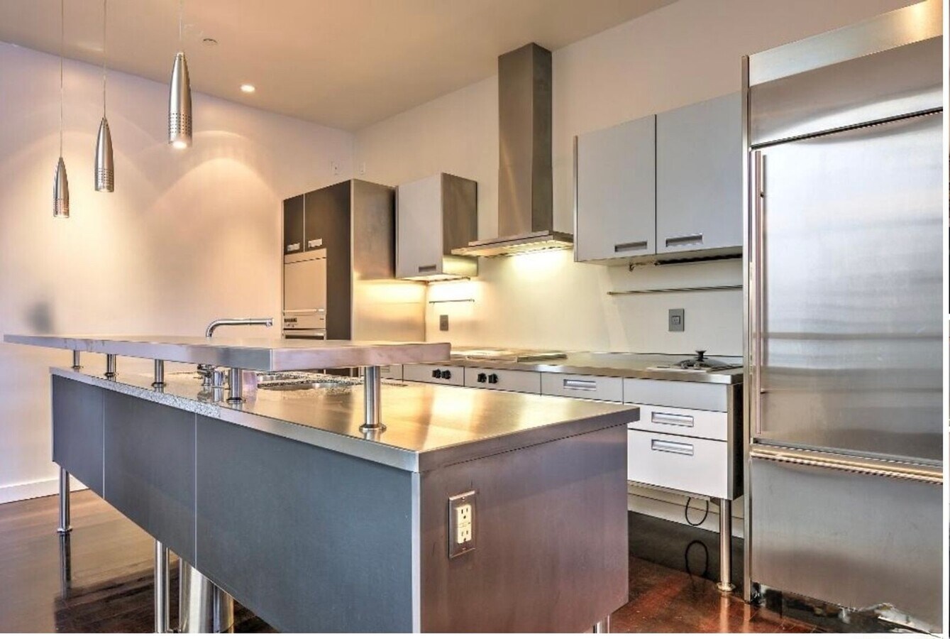 Photo - Stunning 4Bed/2.5ba Condo in Pacific Heights