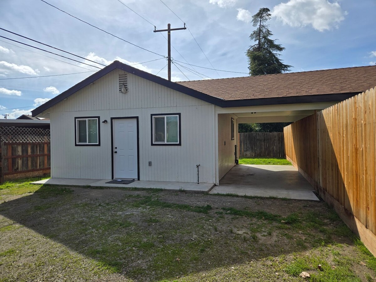 Photo - 289 W Belleview Ave