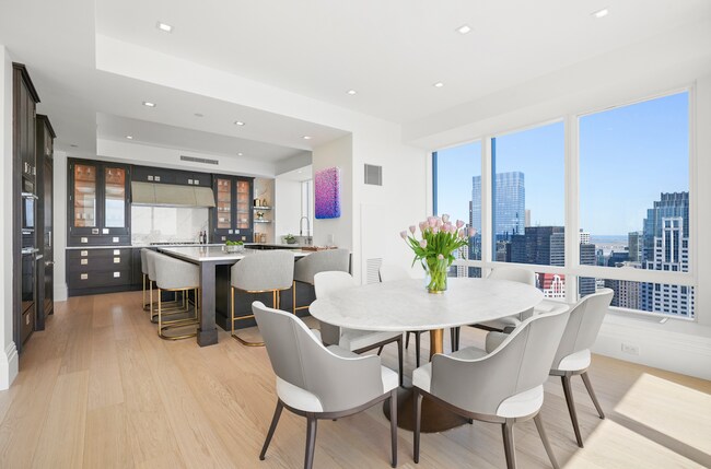 Photo - 2 Avery St Unidad #PH3C