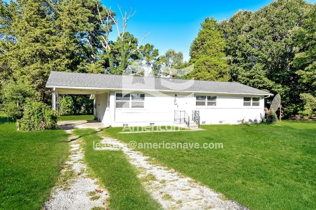 Photo - 537 Hemingway St