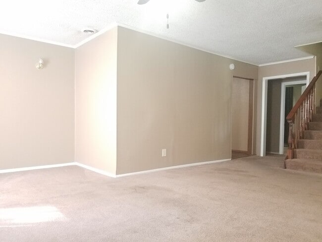 Photo - PRE-LEASING- AVAILABLE JUNE 10TH- 4 Bedroom/ 2 Bathroom Home