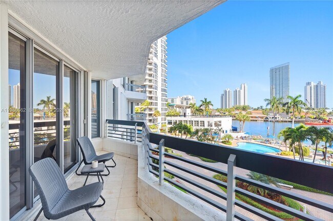 Photo - 19101 NE 36th Pl Unit 409