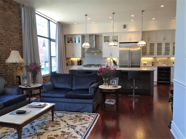 334 Barrow St Unit 2