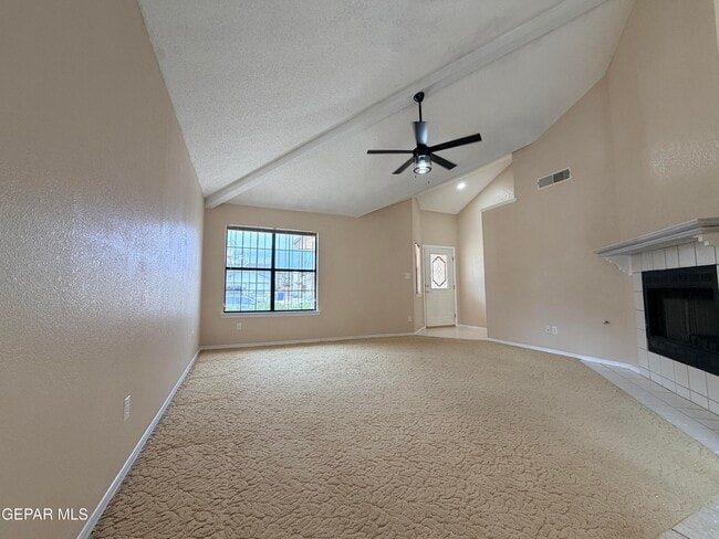 Photo - 1892 Lyman Dutton Cir