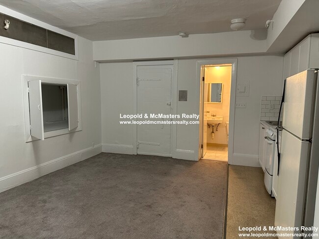 Building Photo - 25 Mount Vernon St Unit B1