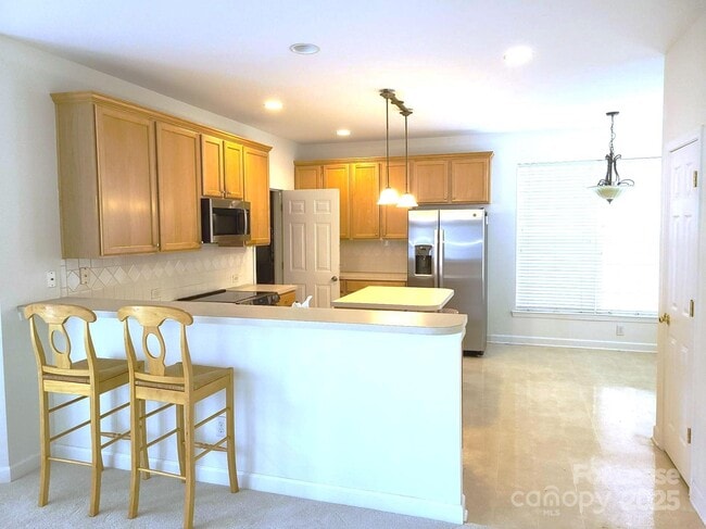 Photo - 17213 Cranwood Ave