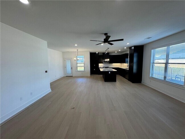 Photo - 6702 SW Acacia St