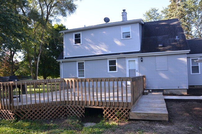 7060 Osage Rd