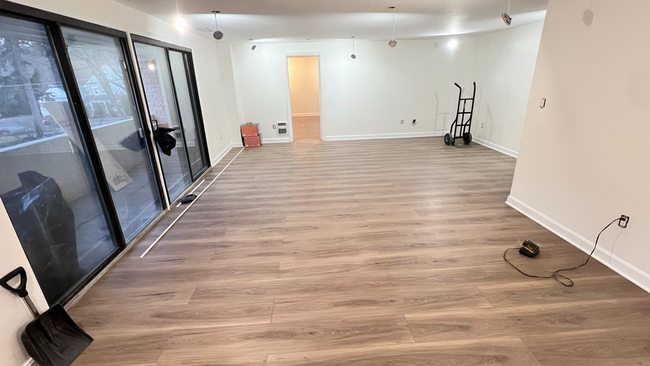 Building Photo - 295 W Wyoming Ave Unit 3A