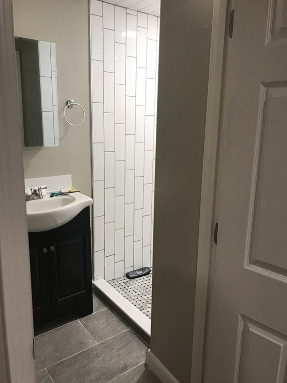 Photo - 15 Aberdeen St Unit AB