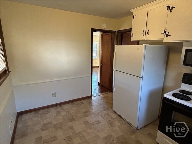 Photo - 190 Northcrest Dr