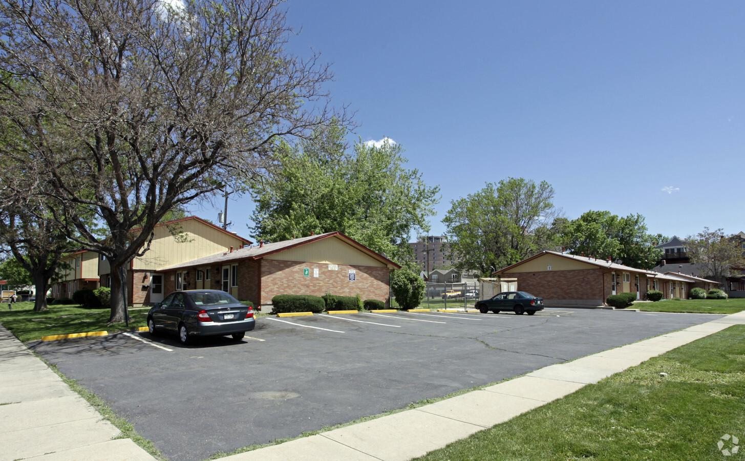 Photo - Coleman Manor Apartments