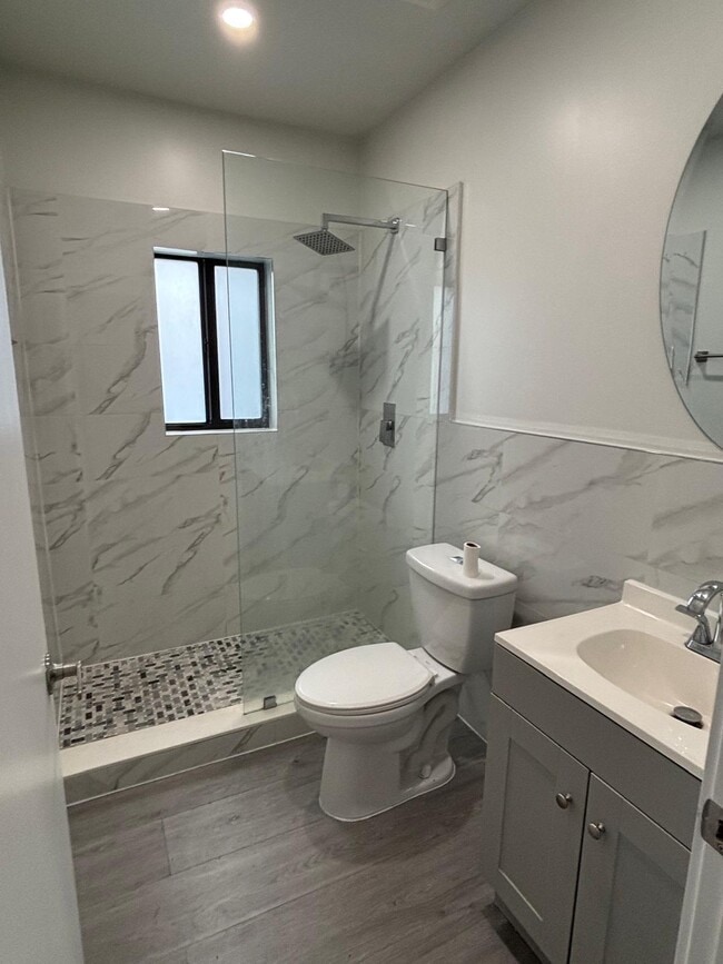 Photo - 2208 W 5th Way