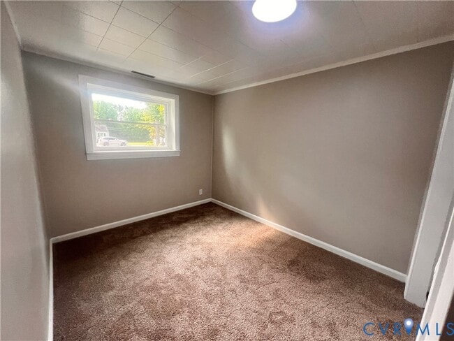 Photo - 1144 E Normandale Ave