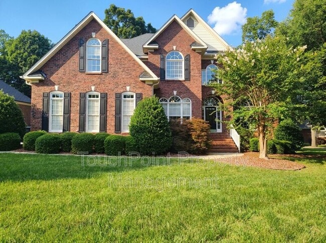 Building Photo - 204 Limerick Dr