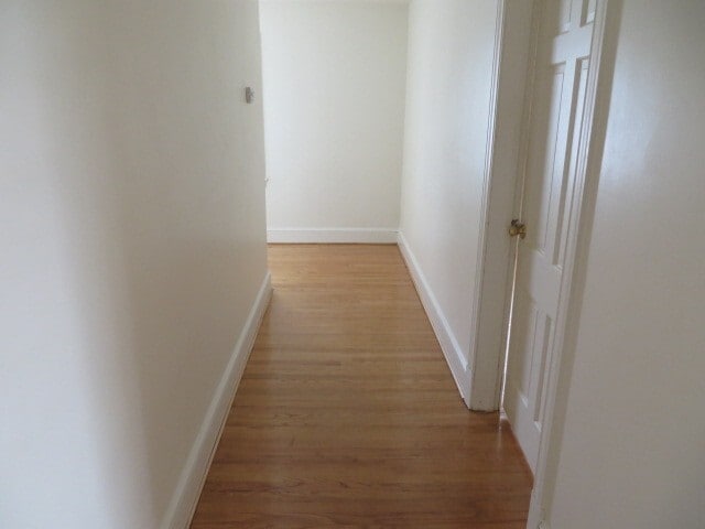 Photo - 2 Bedroom, 1 Bath South Hill Apartment Convenient to Shopping, Schools & Hospital