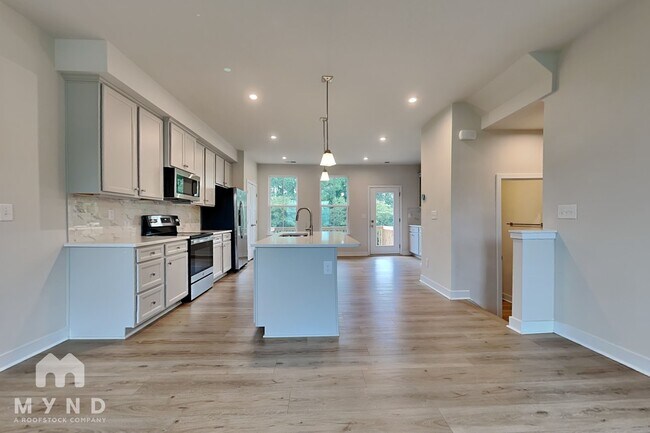 Photo - 3306 Beeler Ln