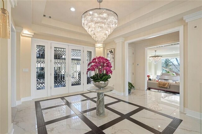 Photo - 7 Whitewater Trail