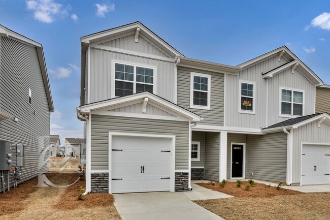 Building Photo - BRAND NEW TOWNHOUSE IN SE COLUMBIA