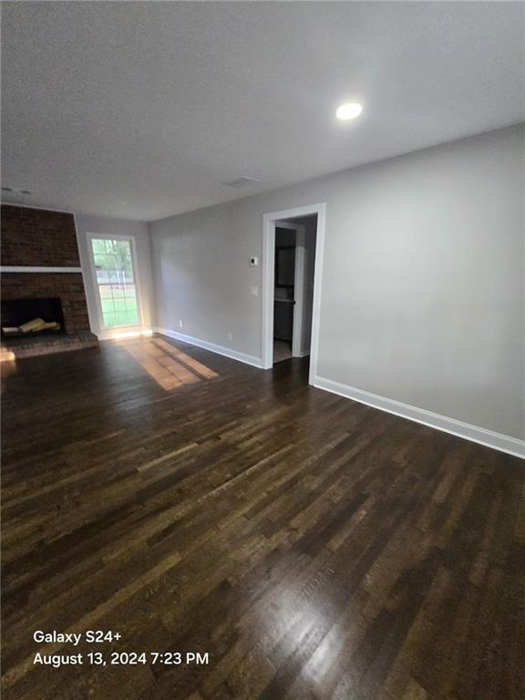 Photo - 1670 Christian Cir SE