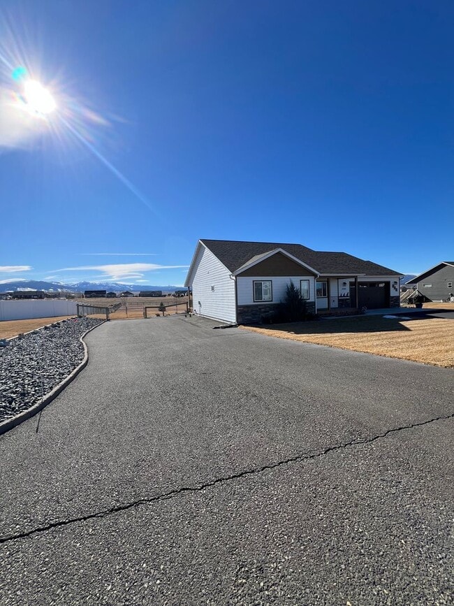 Photo - East Helena Rental